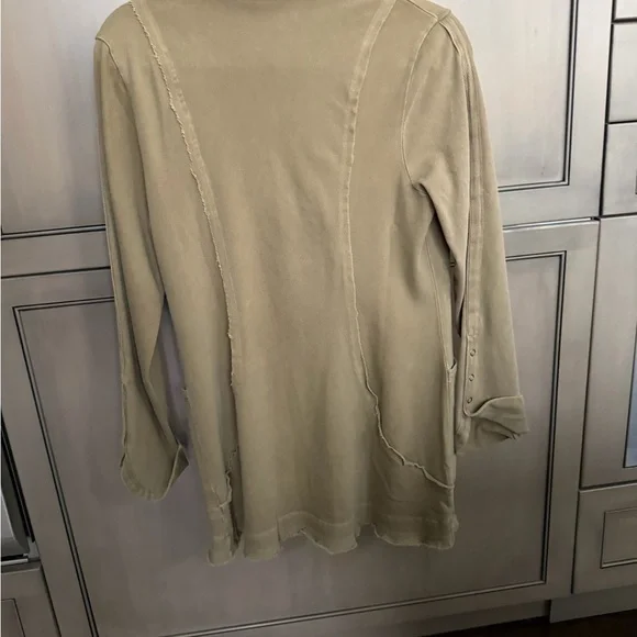 XCVI Women's Khaki Blazer with Unique Collar - NWT - Picture 3 of 3